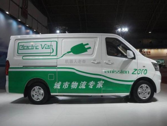 重點(diǎn)實(shí)施城區(qū)物流電動化工程和柴油車改造工程